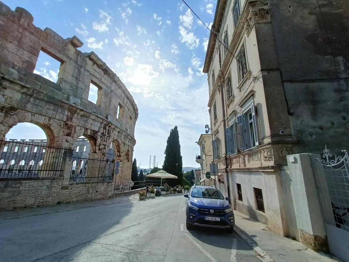 Superb Arena View Appartamento Pola